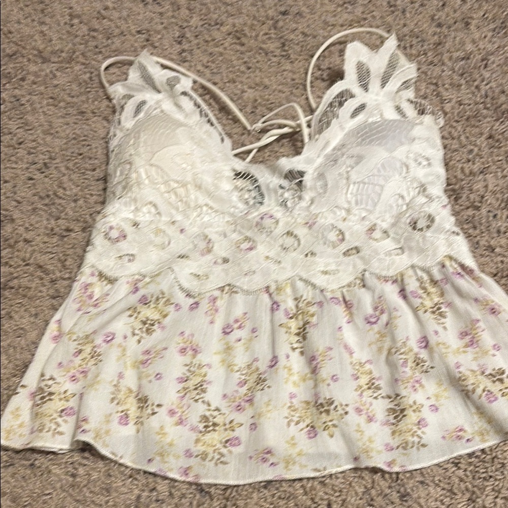 Floral Lace Trim Cami Top rue 21 small